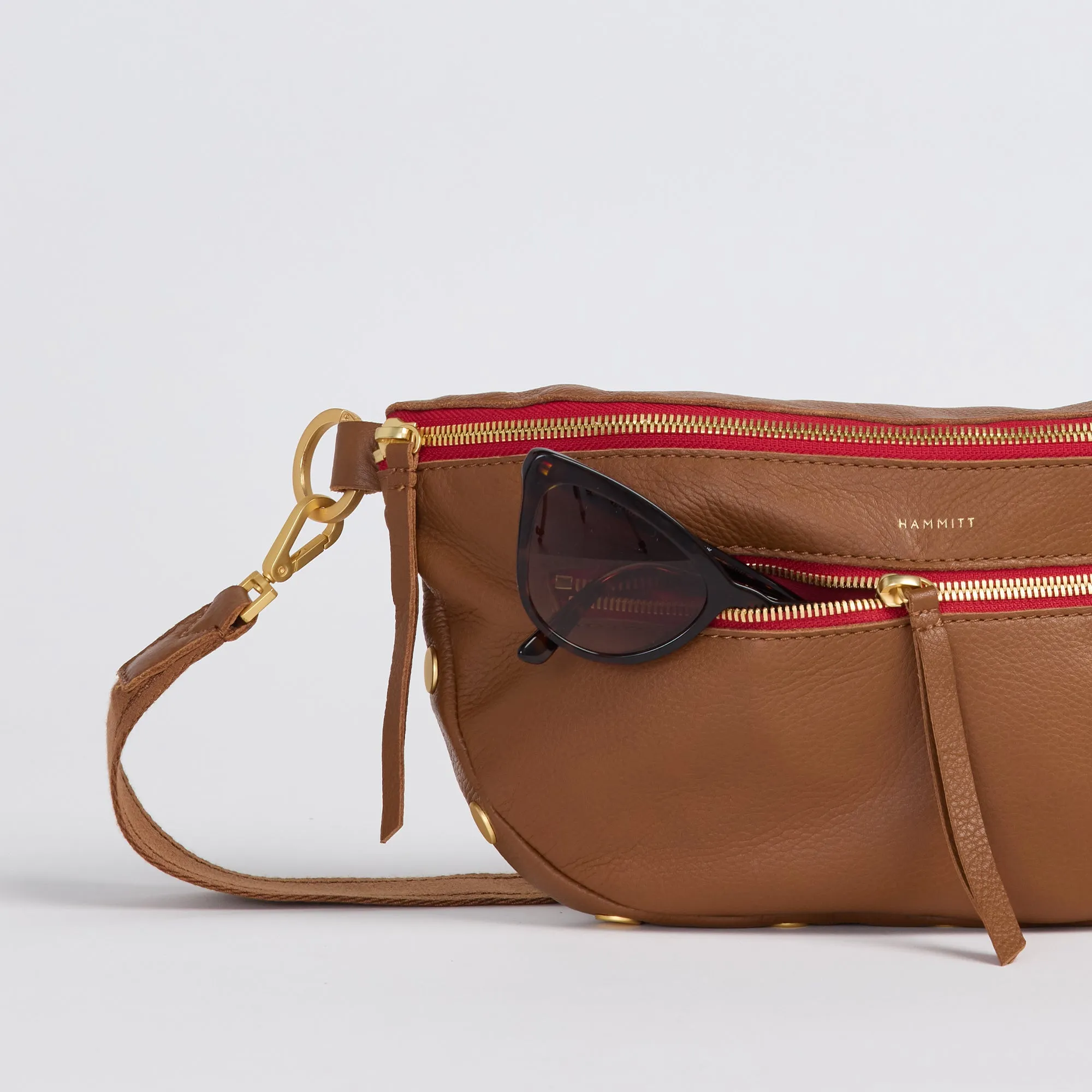 Charles Crossbody | Mahogany Pebble/Brushed Gold Red Zip | Lrg