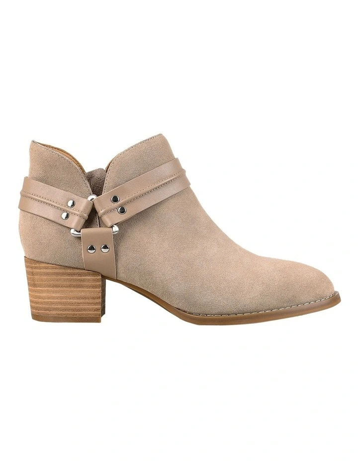 Chimney Boot in Taupe