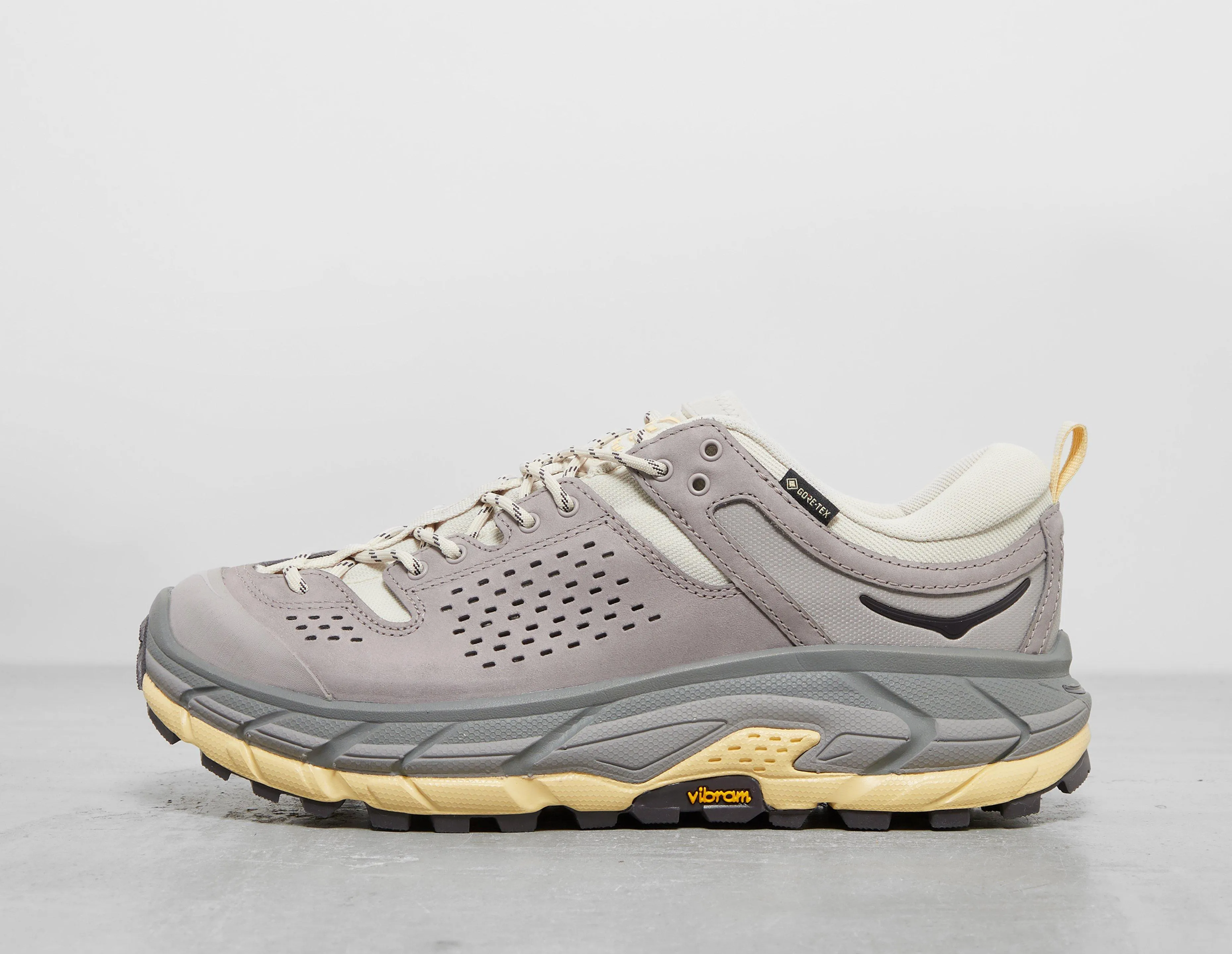 HOKA Tor Ultra Low