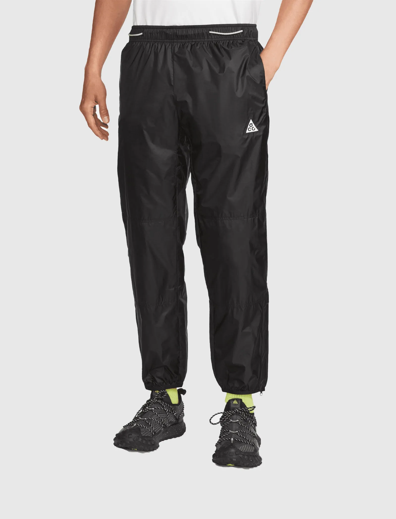 NIKE ACG WINDSHELL PANT   BLACK