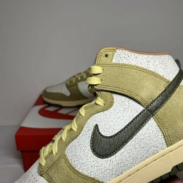 Nike Dunk High Re-Raw