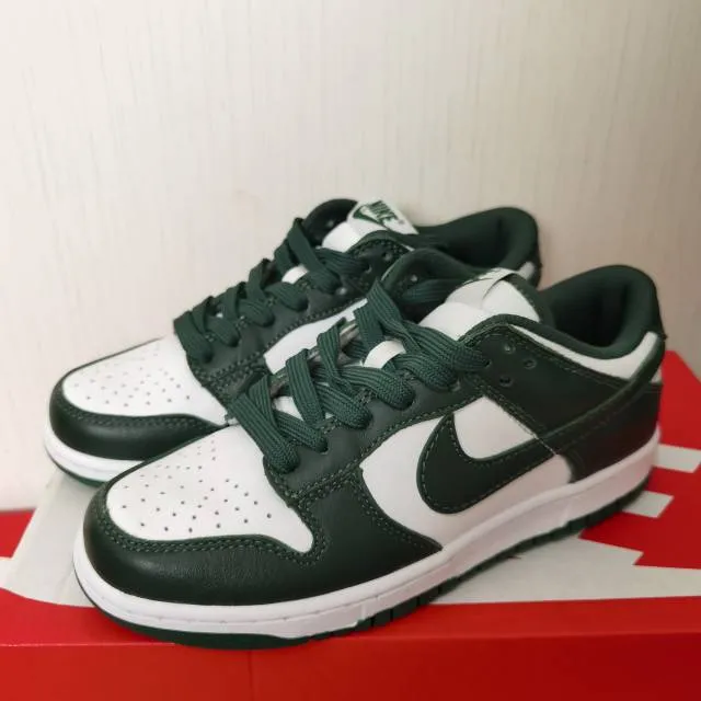 Nike Dunk Low Retro Varsity Green