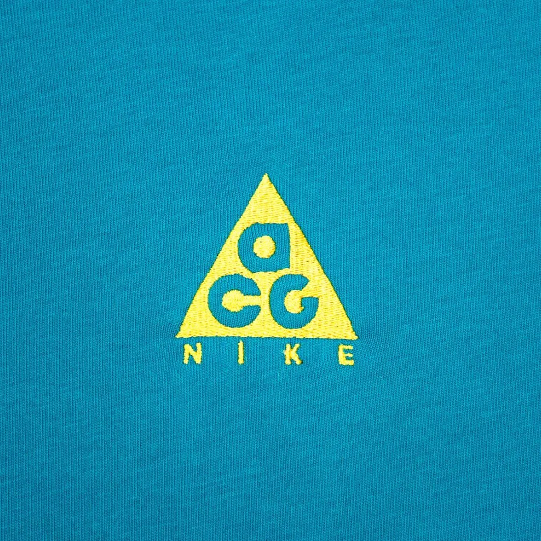 Nike Men Acg Logo Tee (bright spruce / university gold)