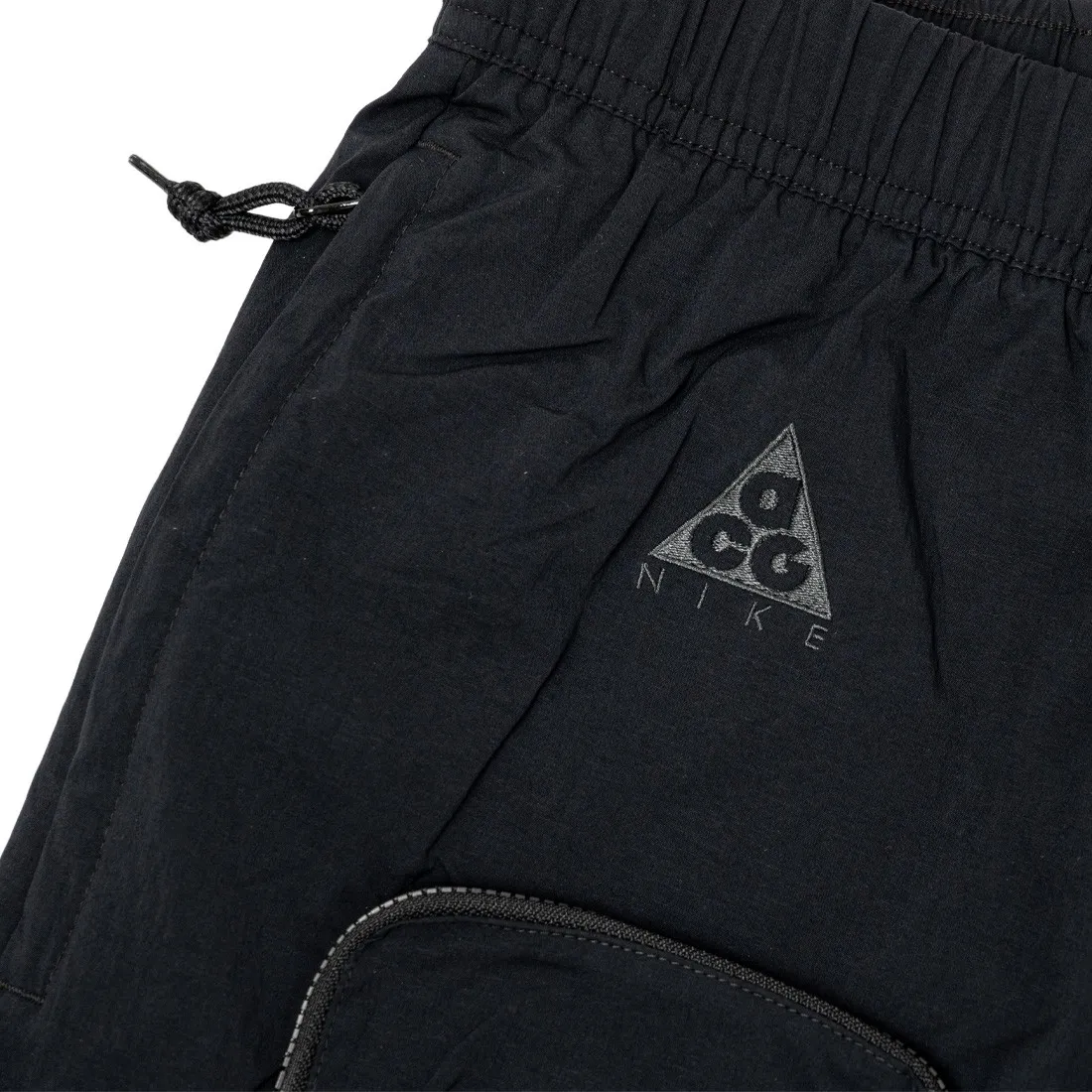 Nike Men Acg Shorts (black / dark beetroot)