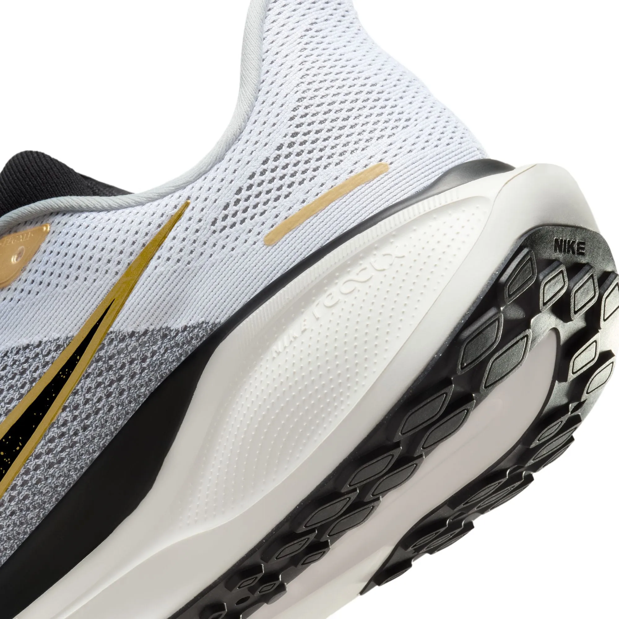 Nike Men's Pegasus 41 Running Shoes White / Metallic Gold / Light Smoke Grey / Black