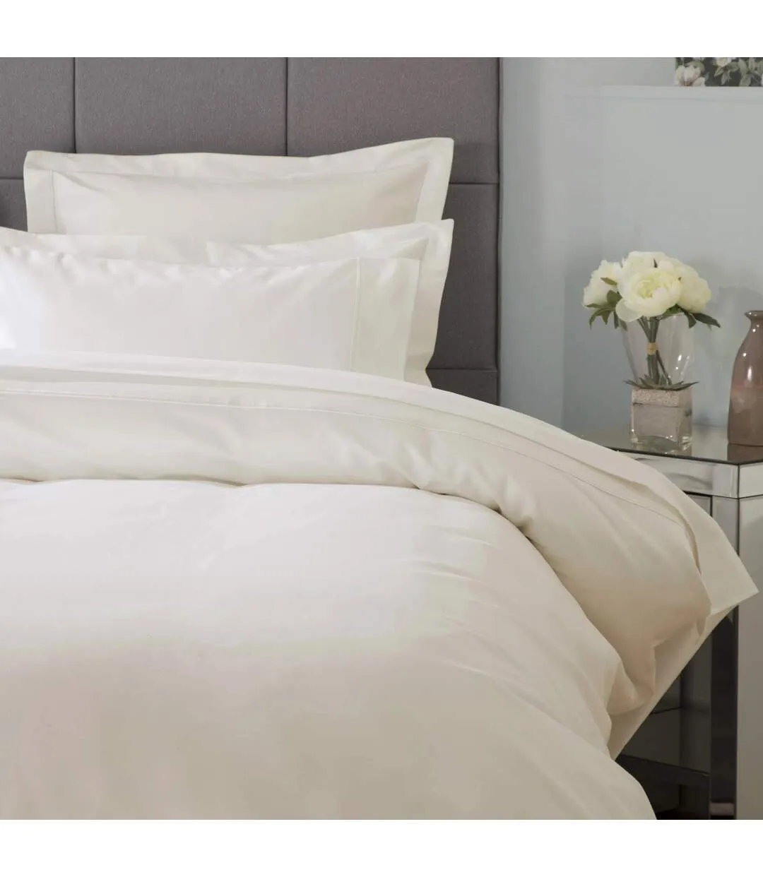 Ultralux 1000 thread count duvet cover ivory Belledorm