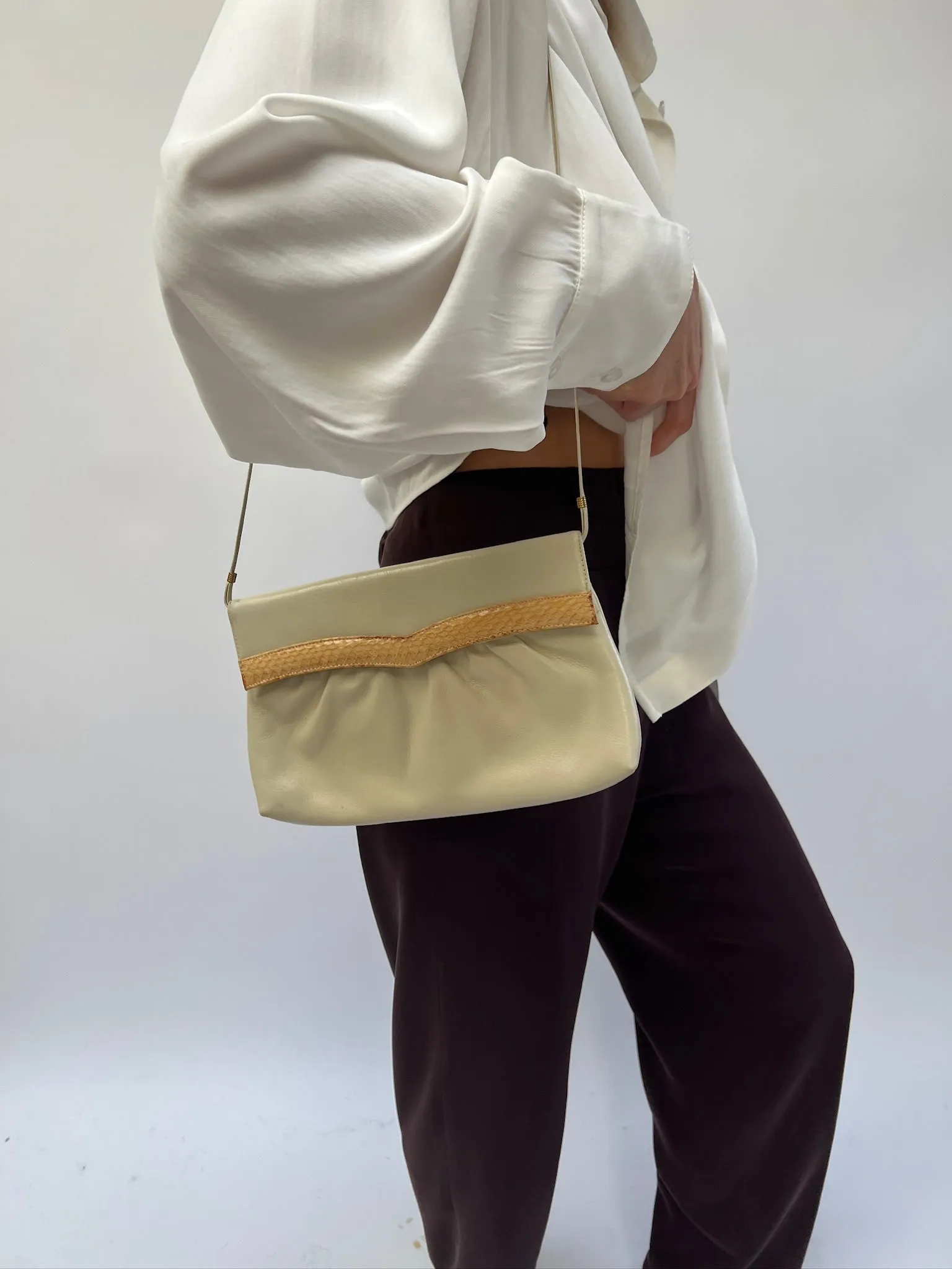 Vintage Ecru Leather Shoulder Bag